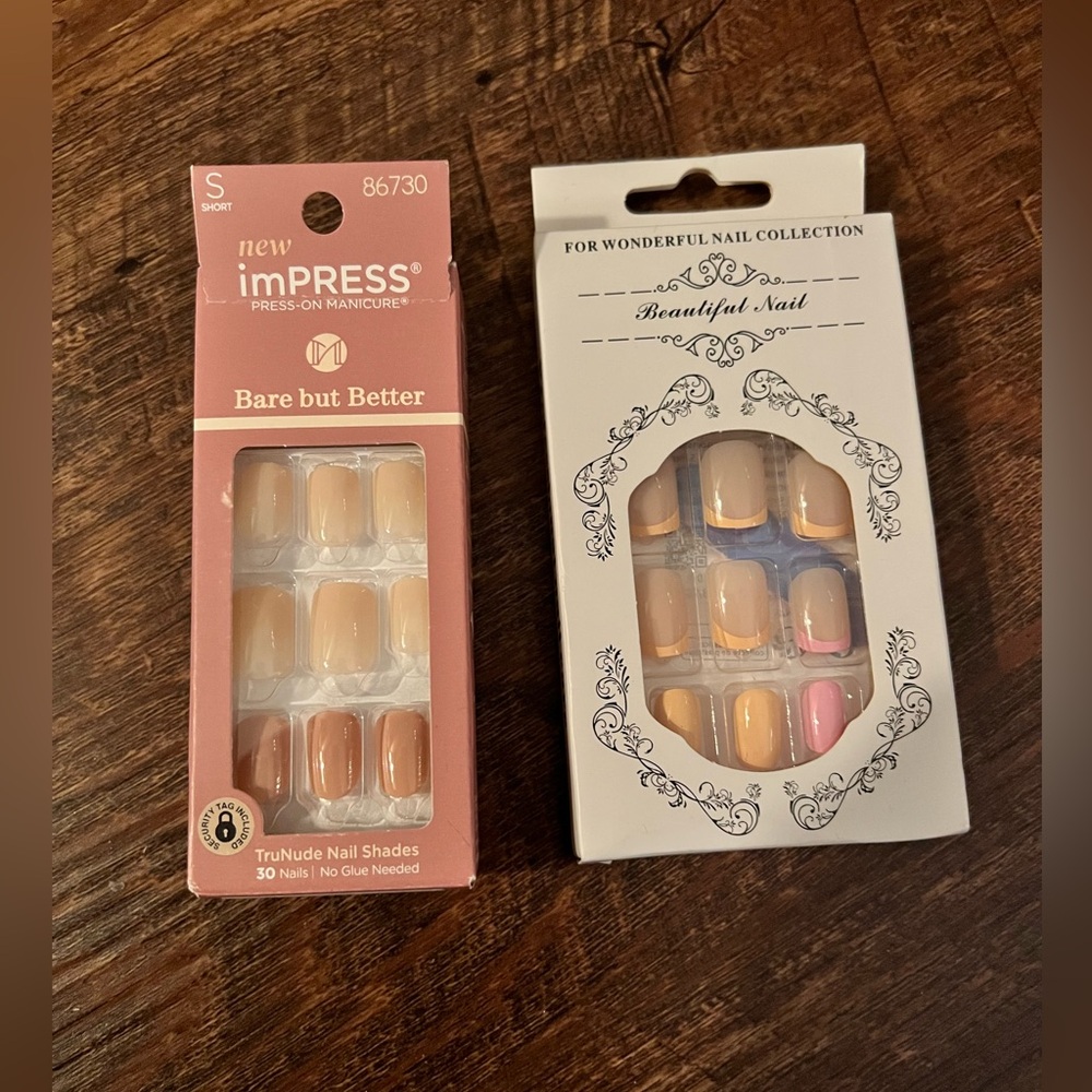 Set of 2 Acrylic Nails